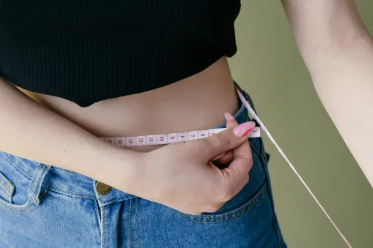 Jakie produkty sprawiają, że tyjemy i czy pieczywo chrupkie tuczy?