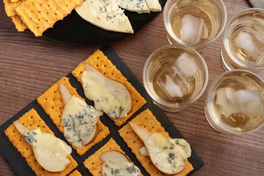 Karmelizowana gruszka & Chlebek z Orkiszem i Słonecznikiem