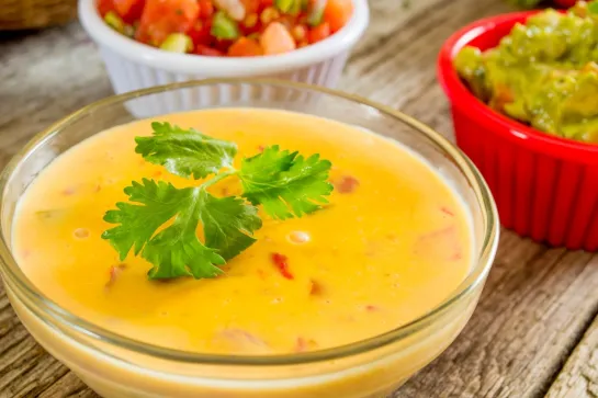 Cheese sauce - the completion of your home party