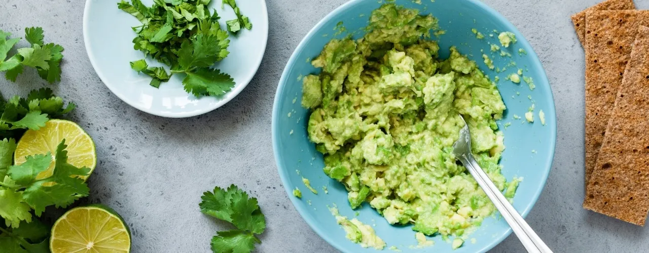 Guacamole, czyli pasta z awokado z Chrupakiem 3 Ziarna