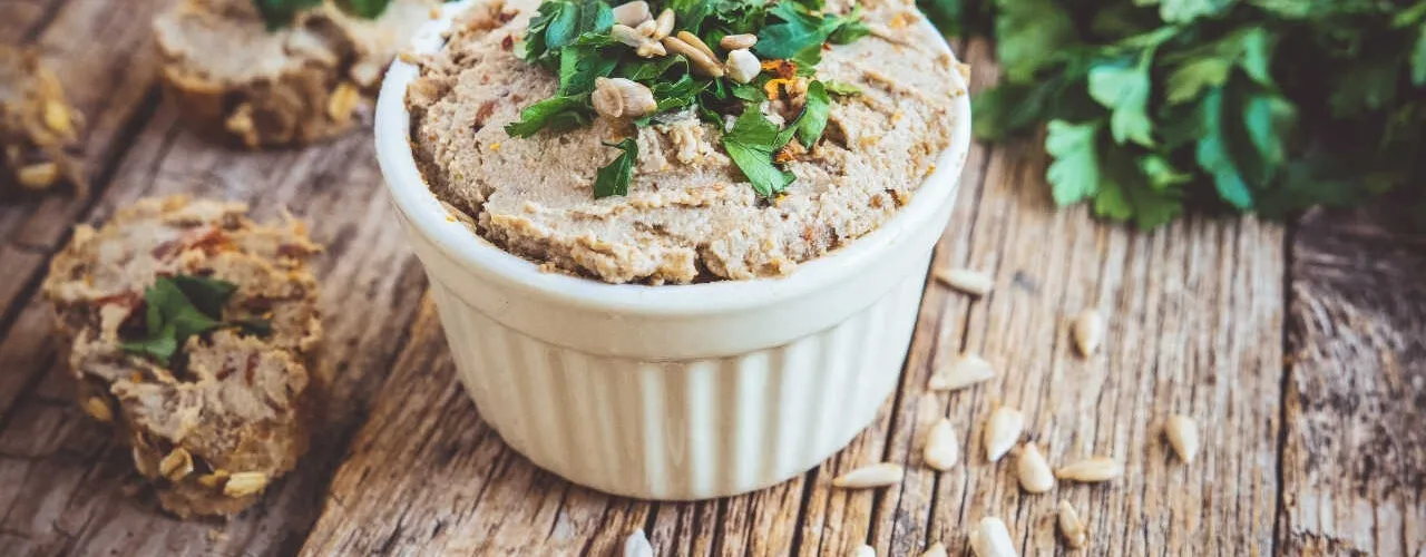 Vegan sunflower paste